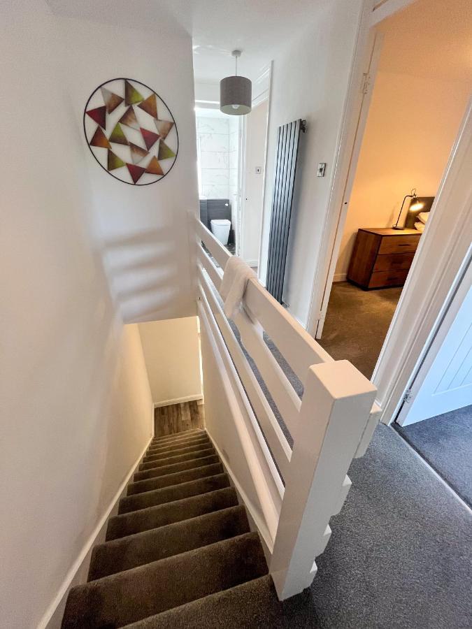 The Quiet Sanctuary - 4 Bedroom Holiday home